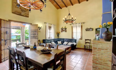 Villa 81