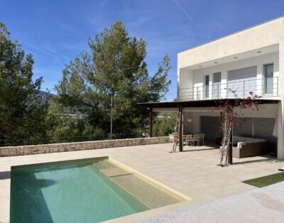VILLA 32