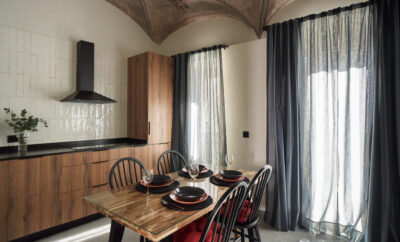 Casa Solariega, Casona
